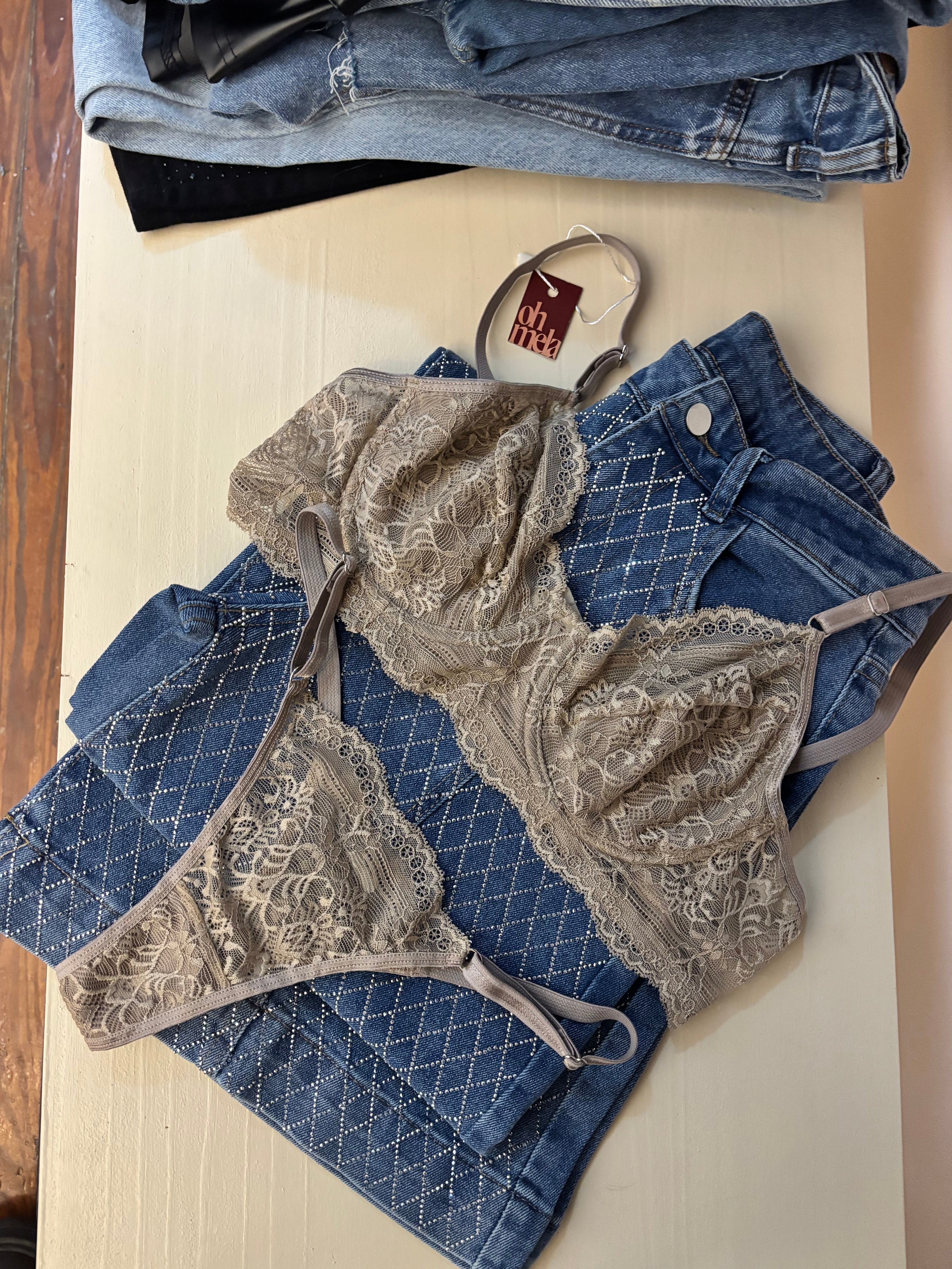 Conjunto con aro